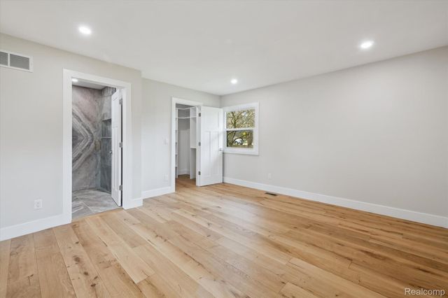 17018 WHITE HAVEN Drive, Northville Twp, MI 48168