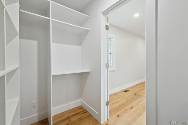 17018 WHITE HAVEN Drive, Northville Twp, MI 48168