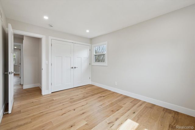 17018 WHITE HAVEN Drive, Northville Twp, MI 48168