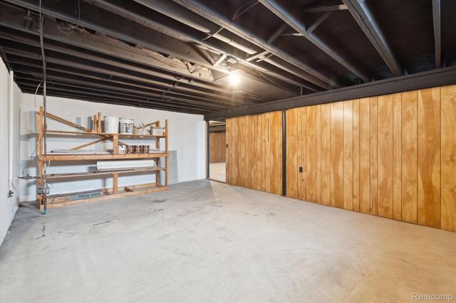 17018 WHITE HAVEN Drive, Northville Twp, MI 48168