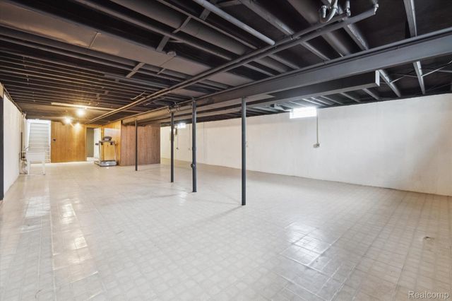 17018 WHITE HAVEN Drive, Northville Twp, MI 48168