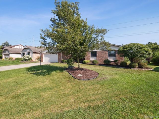 17018 WHITE HAVEN Drive, Northville Twp, MI 48168