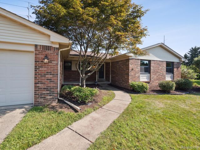 17018 WHITE HAVEN Drive, Northville Twp, MI 48168