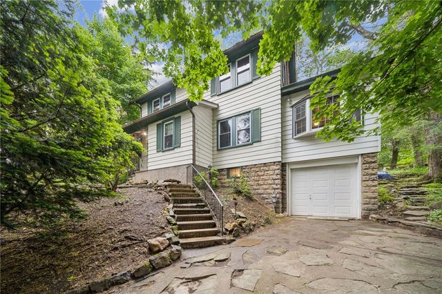 339 Good St, Jeannette, PA 15644