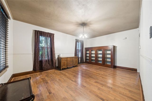 339 Good St, Jeannette, PA 15644