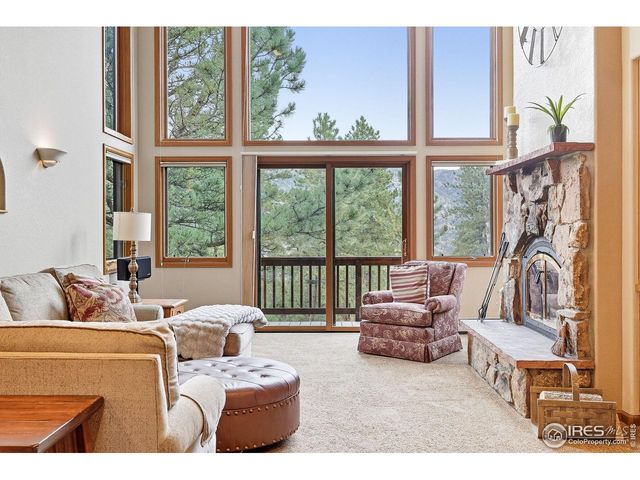 234 Deer Ln, Lyons, CO 80540