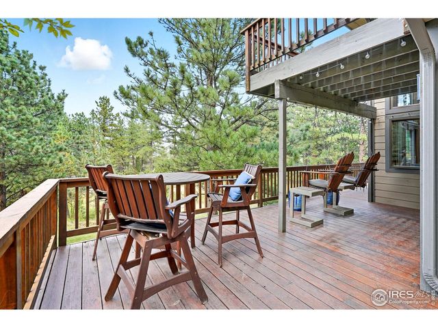 234 Deer Ln, Lyons, CO 80540