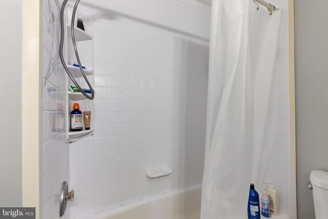 11807 SUMMER OAK DR, Germantown, MD 20874