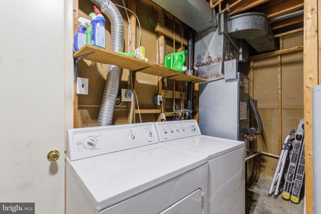 11807 SUMMER OAK DR, Germantown, MD 20874