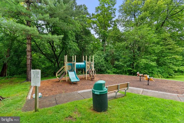 11807 SUMMER OAK DR, Germantown, MD 20874