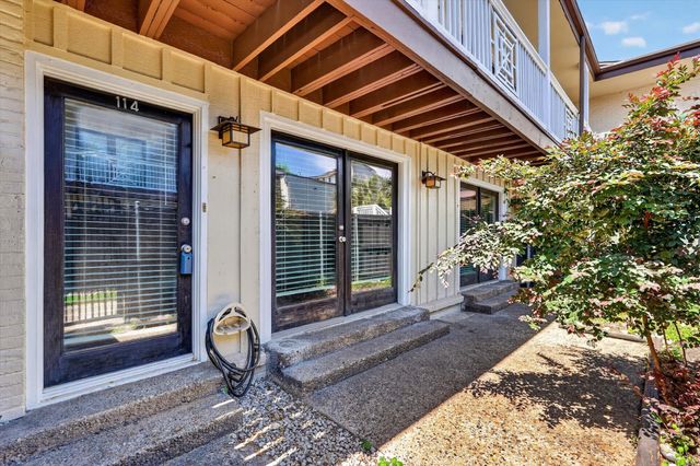 5932 Sandhurst Lane 114, Dallas, TX 75206