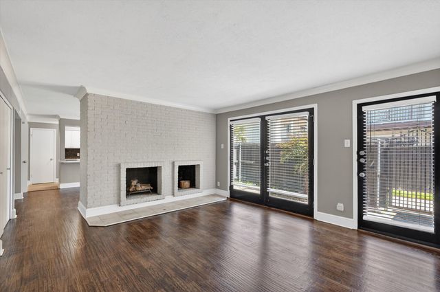 5932 Sandhurst Lane 114, Dallas, TX 75206