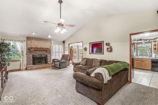 267 Poplar Grove Drive, Avon, IN 46123