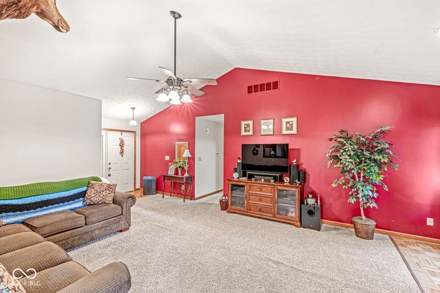 267 Poplar Grove Drive, Avon, IN 46123