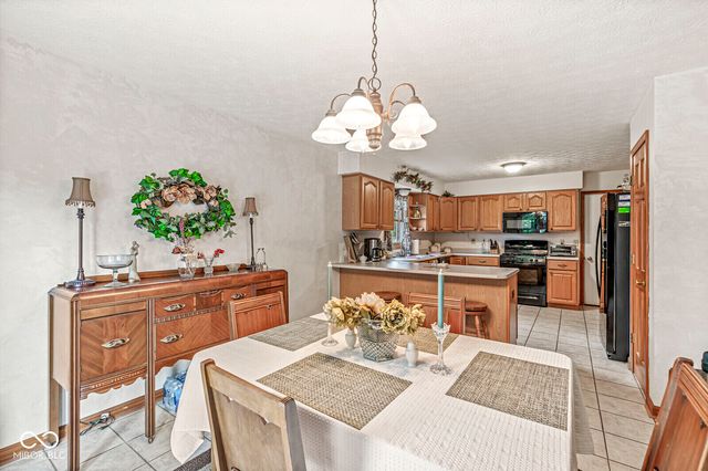 267 Poplar Grove Drive, Avon, IN 46123