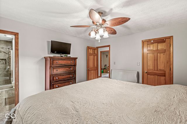 267 Poplar Grove Drive, Avon, IN 46123