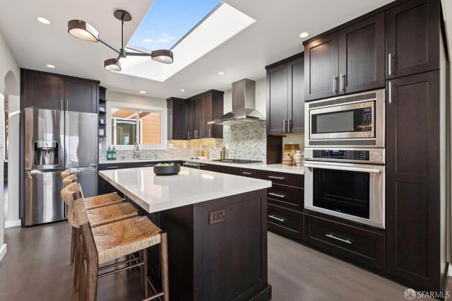 2123 Funston Avenue, San Francisco, CA 94116