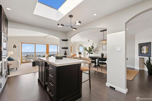 2123 Funston Avenue, San Francisco, CA 94116