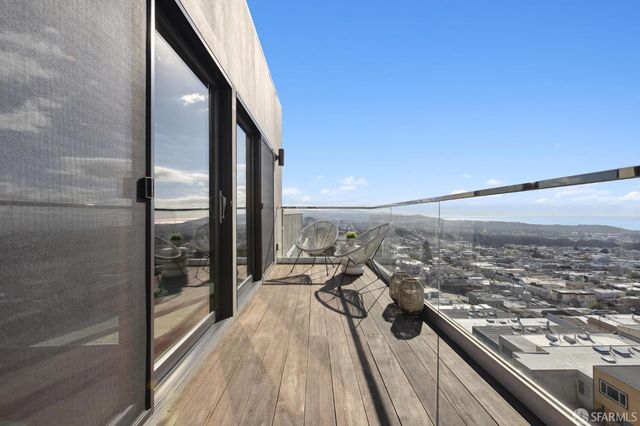 2123 Funston Avenue, San Francisco, CA 94116