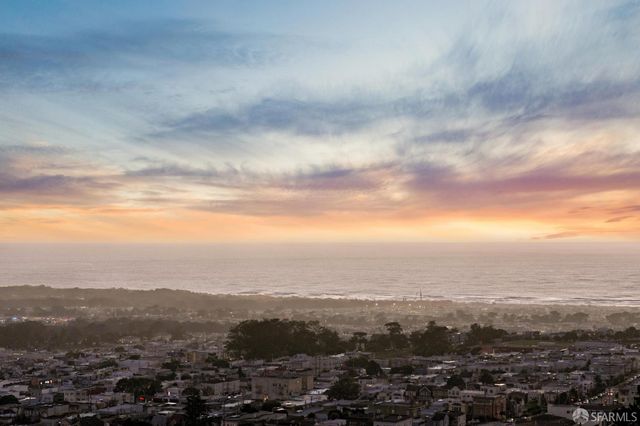 2123 Funston Avenue, San Francisco, CA 94116