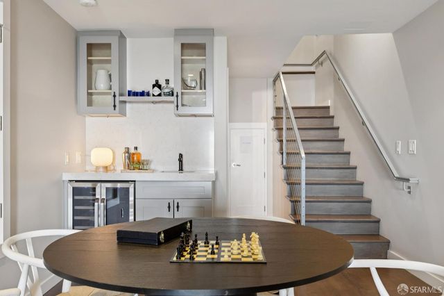 2123 Funston Avenue, San Francisco, CA 94116