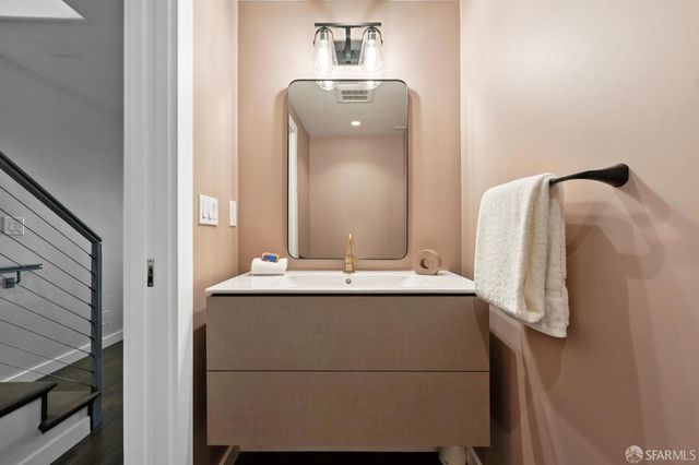 2123 Funston Avenue, San Francisco, CA 94116