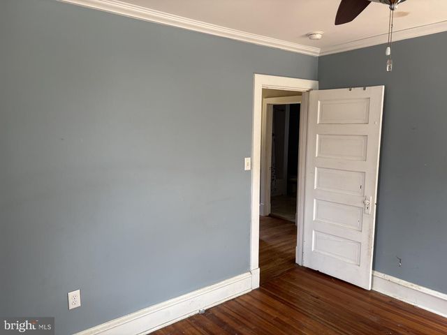 405 HILLCREST AVE, Wilmington, DE 19809