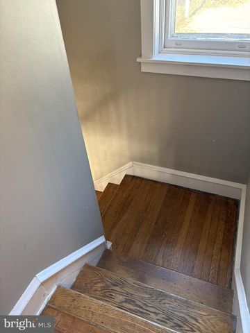 405 HILLCREST AVE, Wilmington, DE 19809