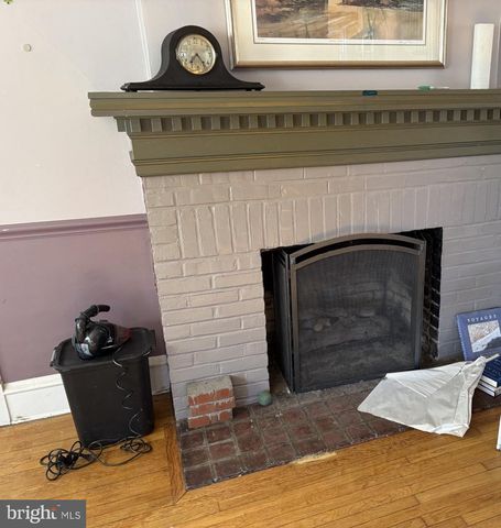 405 HILLCREST AVE, Wilmington, DE 19809