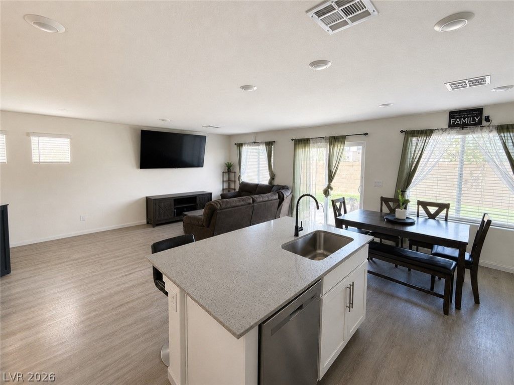5622 Sunset Sedona Street, North Las Vegas, NV 89081 — photo 4
