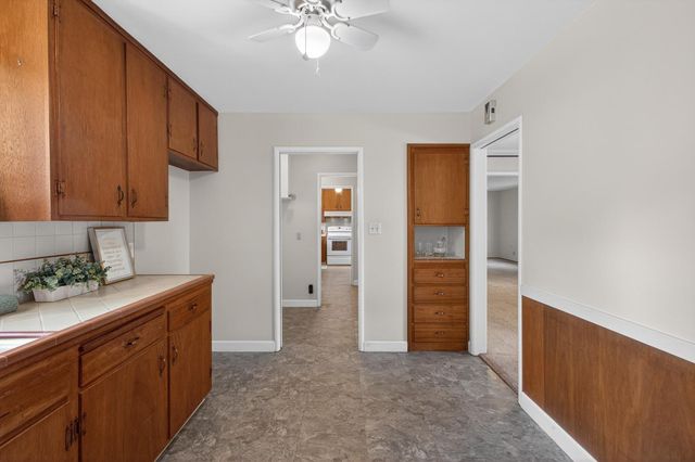 153 Globe Ave, Sacramento, CA 95815