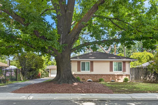 153 Globe Ave, Sacramento, CA 95815