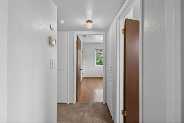 153 Globe Ave, Sacramento, CA 95815