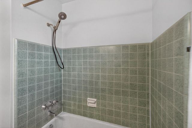 153 Globe Ave, Sacramento, CA 95815