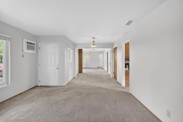 153 Globe Ave, Sacramento, CA 95815