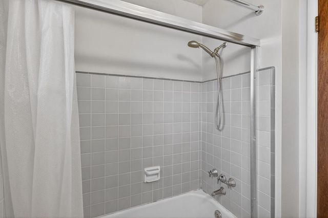 153 Globe Ave, Sacramento, CA 95815