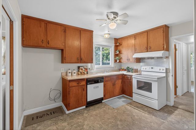 153 Globe Ave, Sacramento, CA 95815