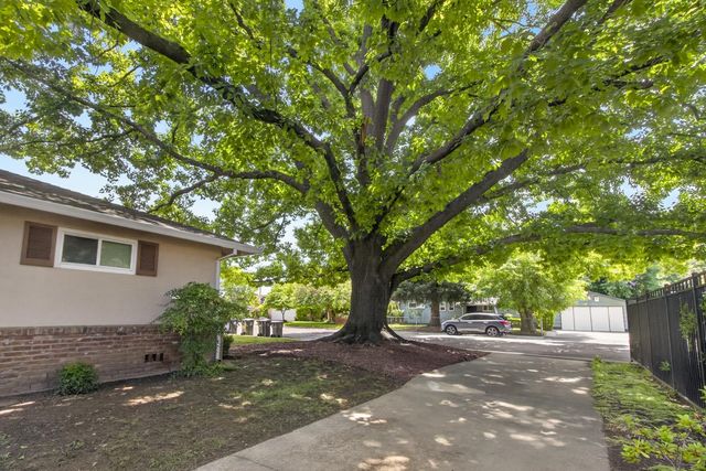 153 Globe Ave, Sacramento, CA 95815