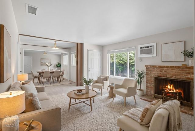 153 Globe Ave, Sacramento, CA 95815