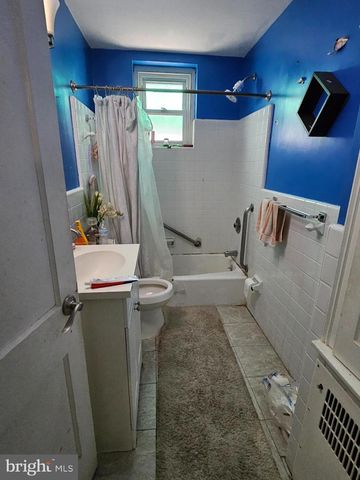 3128 GUILFORD ST, Philadelphia, PA 19152