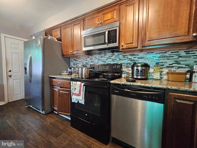 3128 GUILFORD ST, Philadelphia, PA 19152