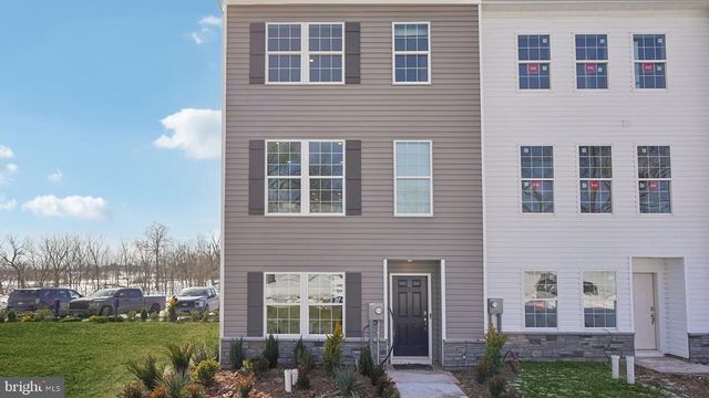 592 SWAMP CREEK RD, Bechtelsville, PA 19505