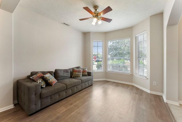 3202 Stoneydale Lane, Spring, TX 77388