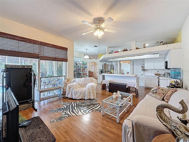 1052 ARCHWAY DRIVE, Spring Hill, FL 34608