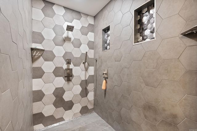 7 River Oaks Boulevard, Searcy, AR 72143