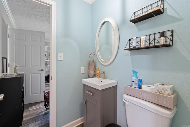 7 River Oaks Boulevard, Searcy, AR 72143