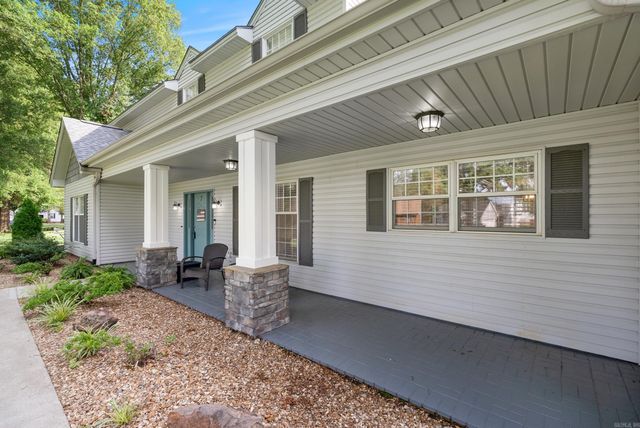 7 River Oaks Boulevard, Searcy, AR 72143