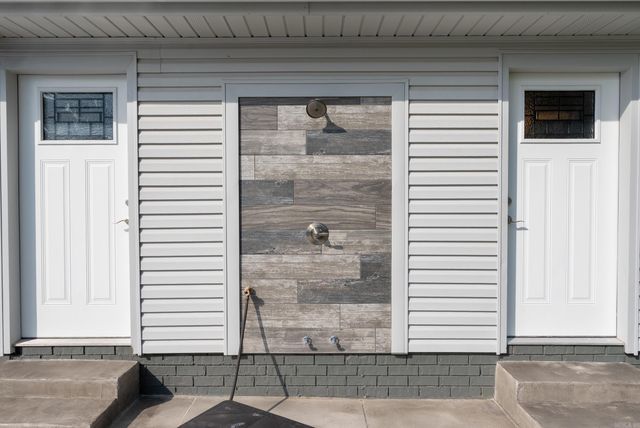 7 River Oaks Boulevard, Searcy, AR 72143