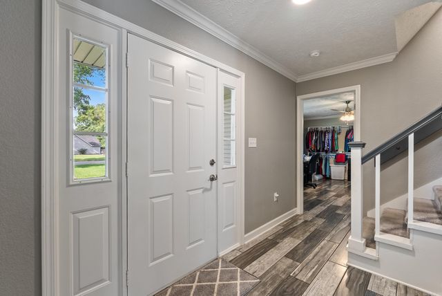 7 River Oaks Boulevard, Searcy, AR 72143