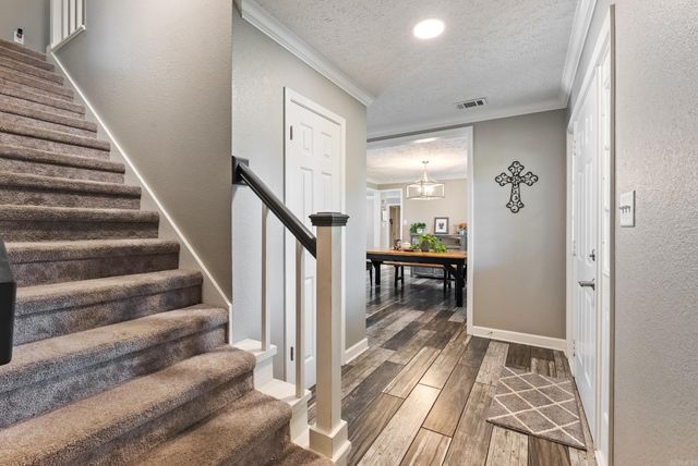 7 River Oaks Boulevard, Searcy, AR 72143